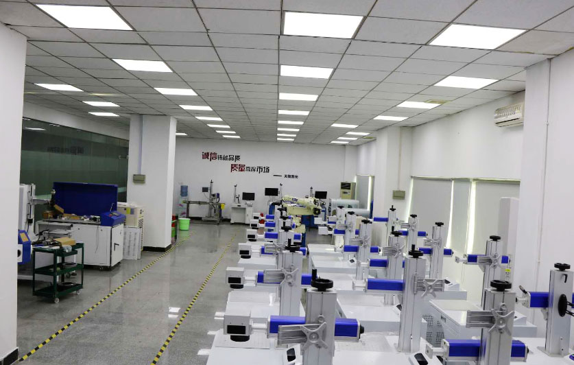 三維機械手激光切割機廠家-91视频入口激（jī）光